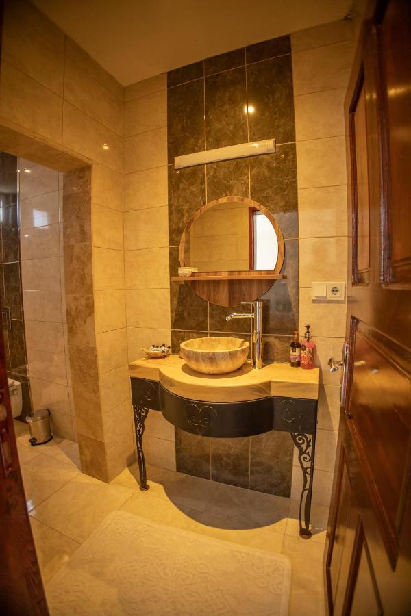 Soleado Cappadocia Hotel Ючхисар Екстериор снимка